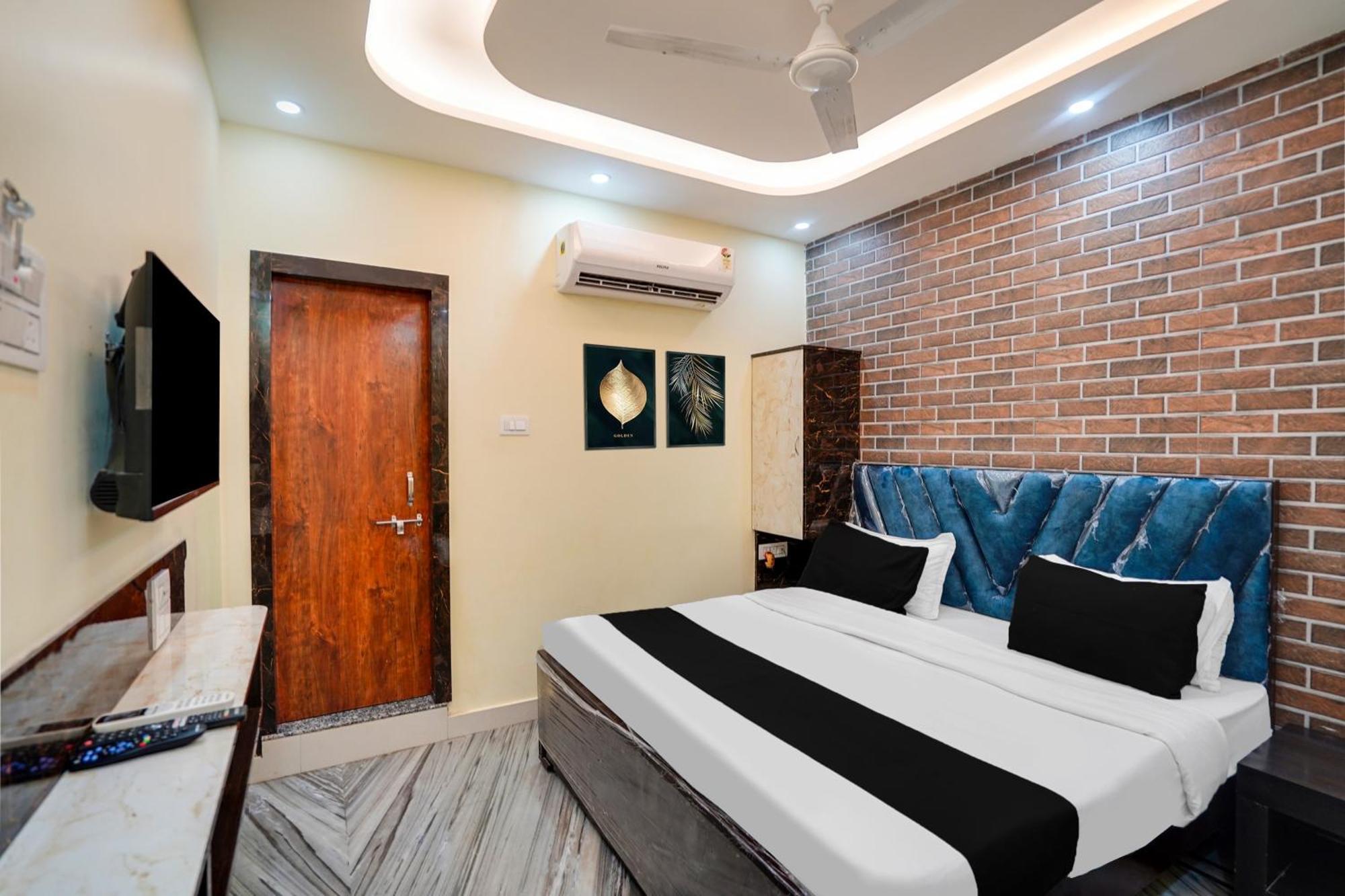 Super Collection O Rajapur Circuit House Hotel Prayagraj Ngoại thất bức ảnh